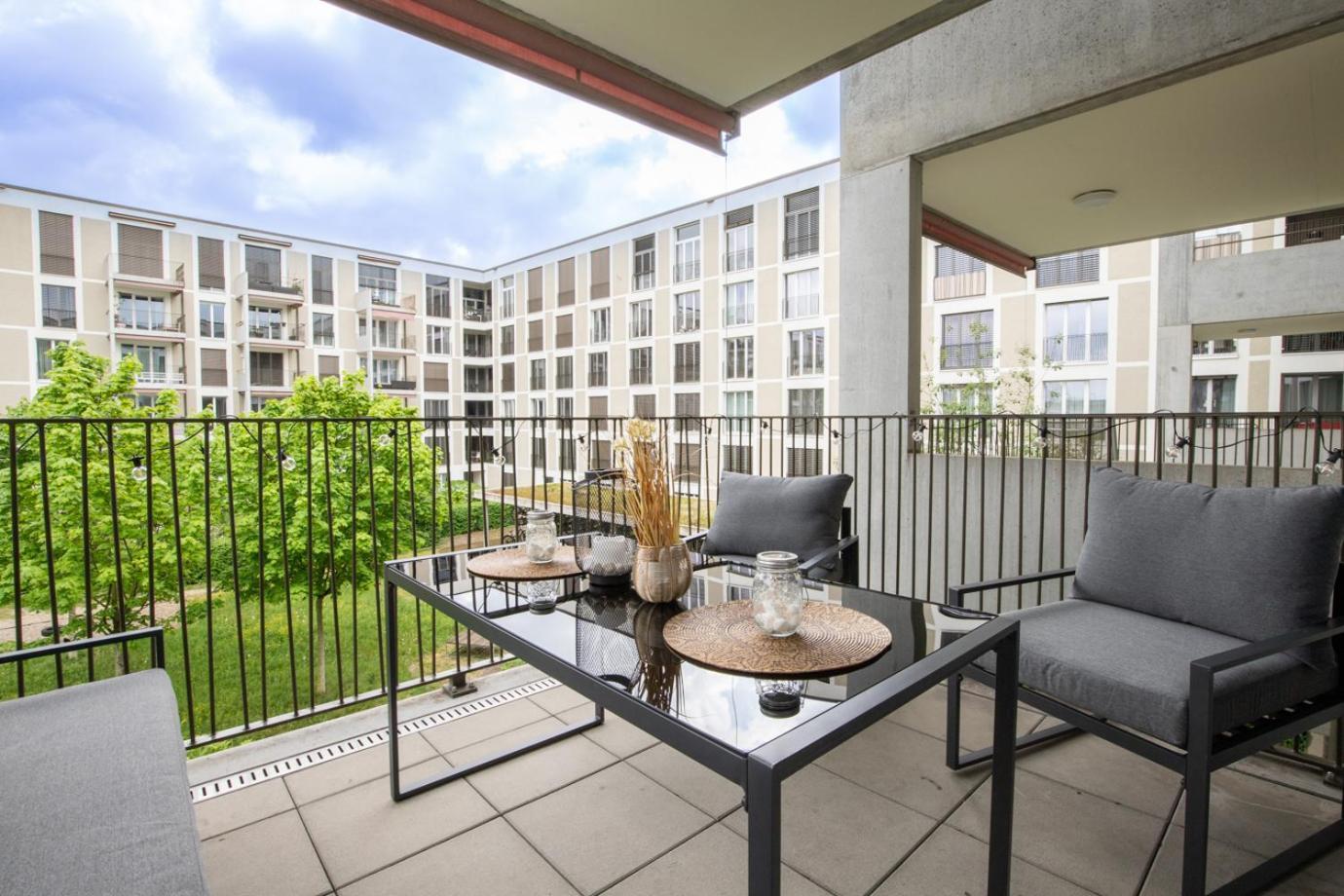 Special Einstein Iiv Apartment, Messe Kleinbasel 10-Star 外观 照片